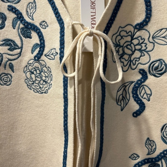 DRIFTWOOD knit vest - Picture 3 of 6